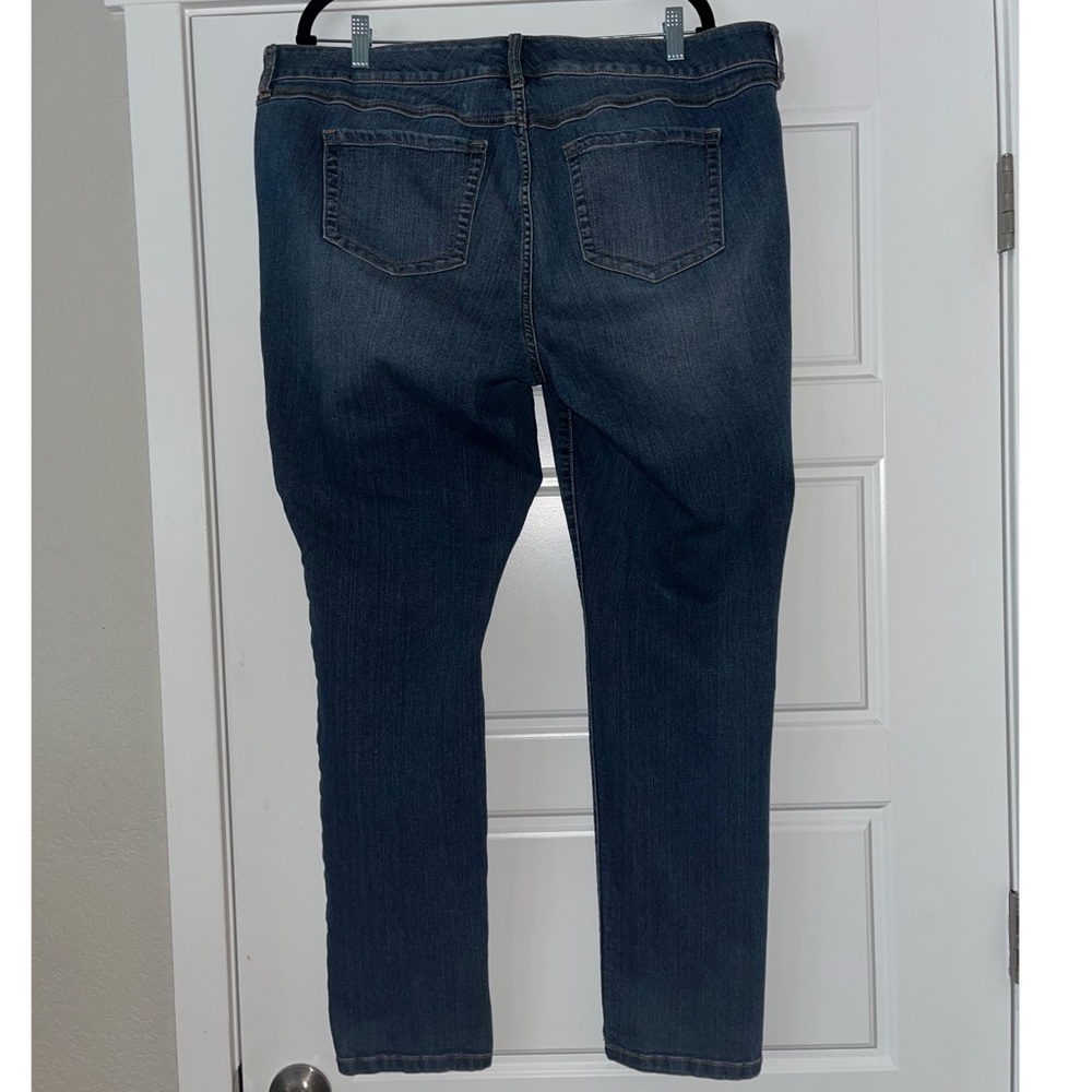 Torrid Plus Size 18 Dark Wash Distressed Skinny/Straight Jeans - Picture 2 of 11